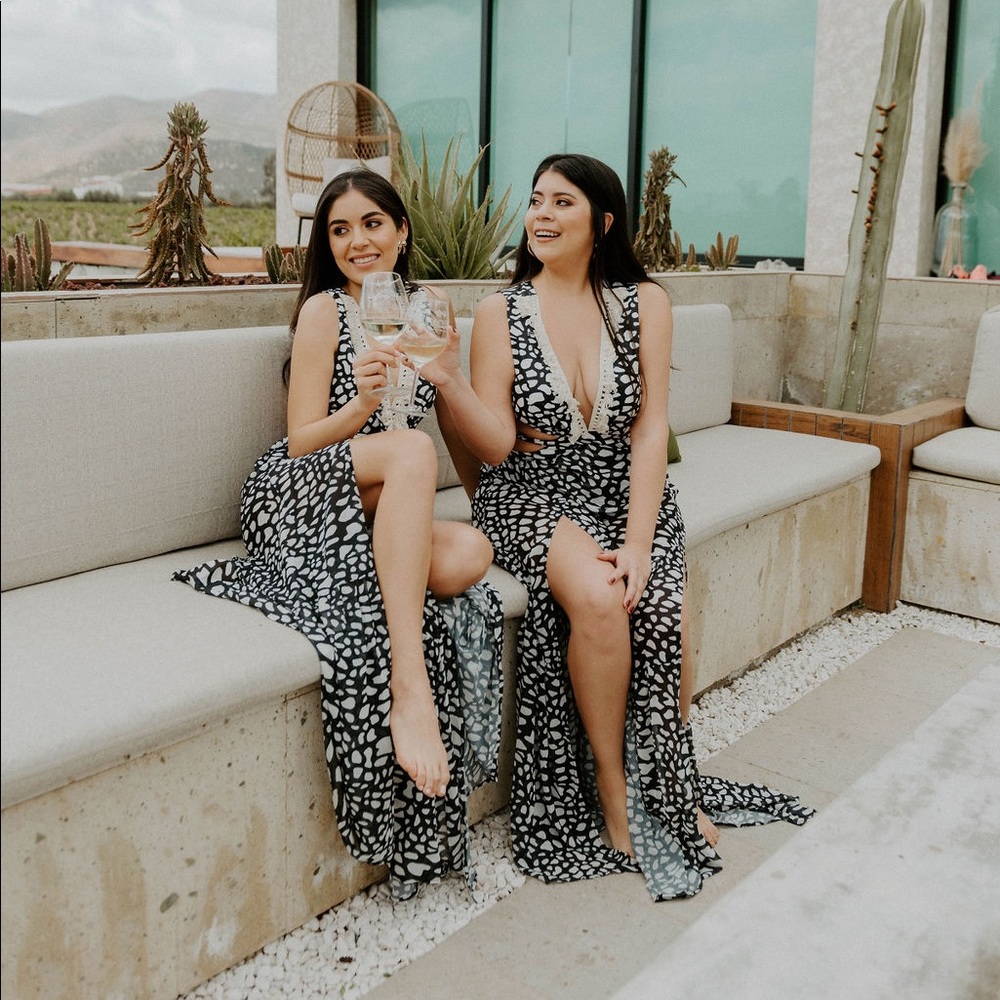 *24 HOUR SALE* Time Off In Tulum Printed Maxi Dress - Picture 8 of 9